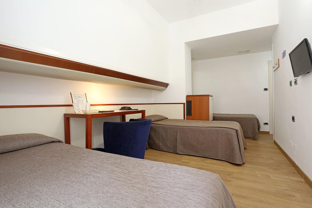 Hotel Corticella Bologna Esterno foto