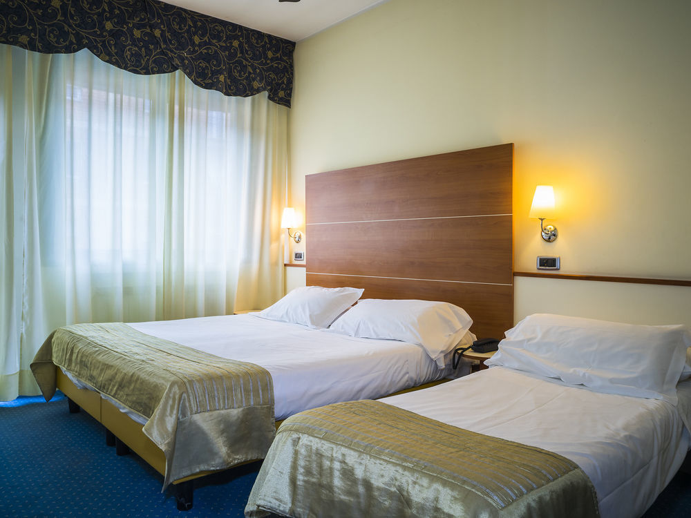Hotel Corticella Bologna Esterno foto