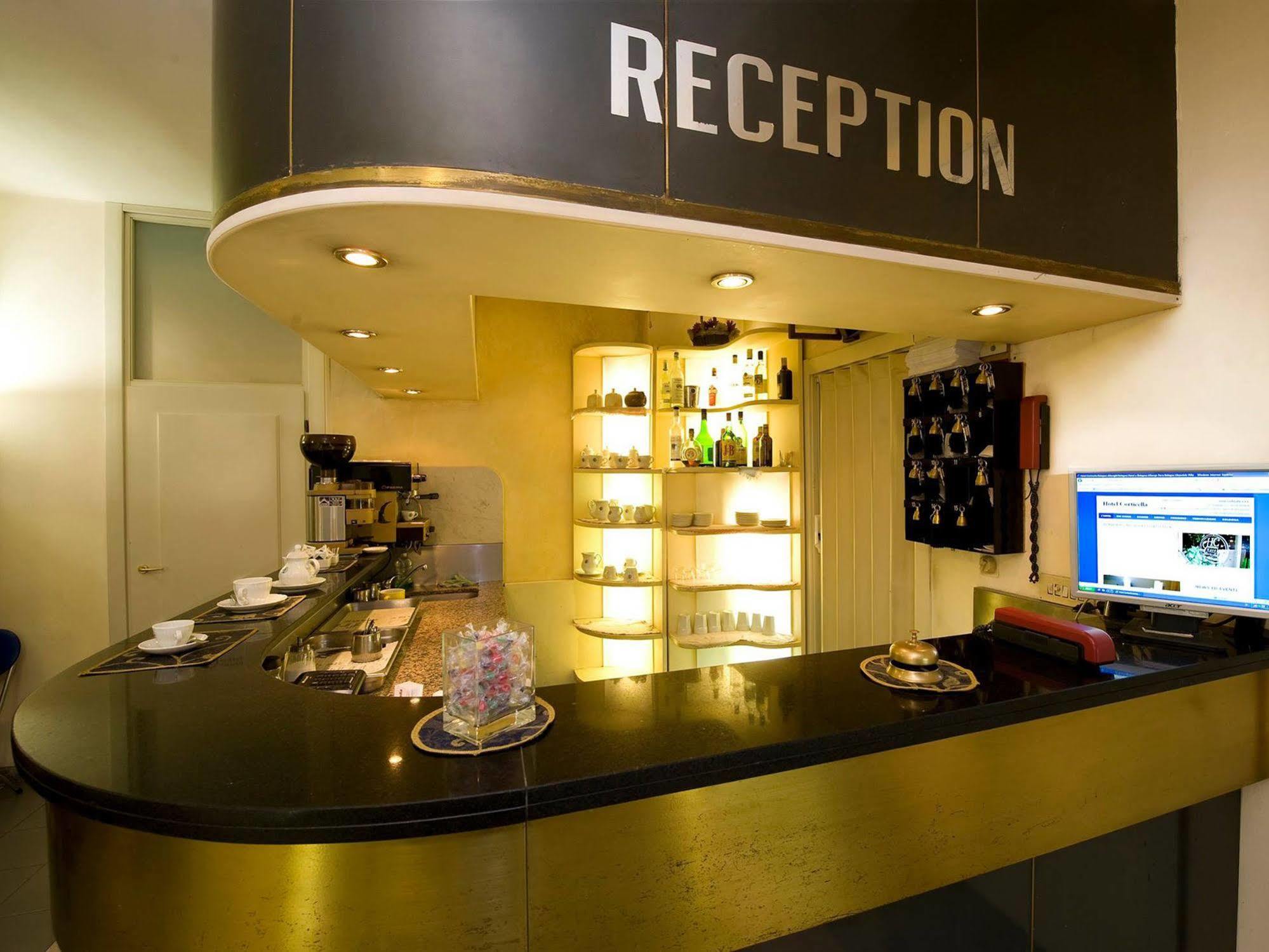 Hotel Corticella Bologna Esterno foto